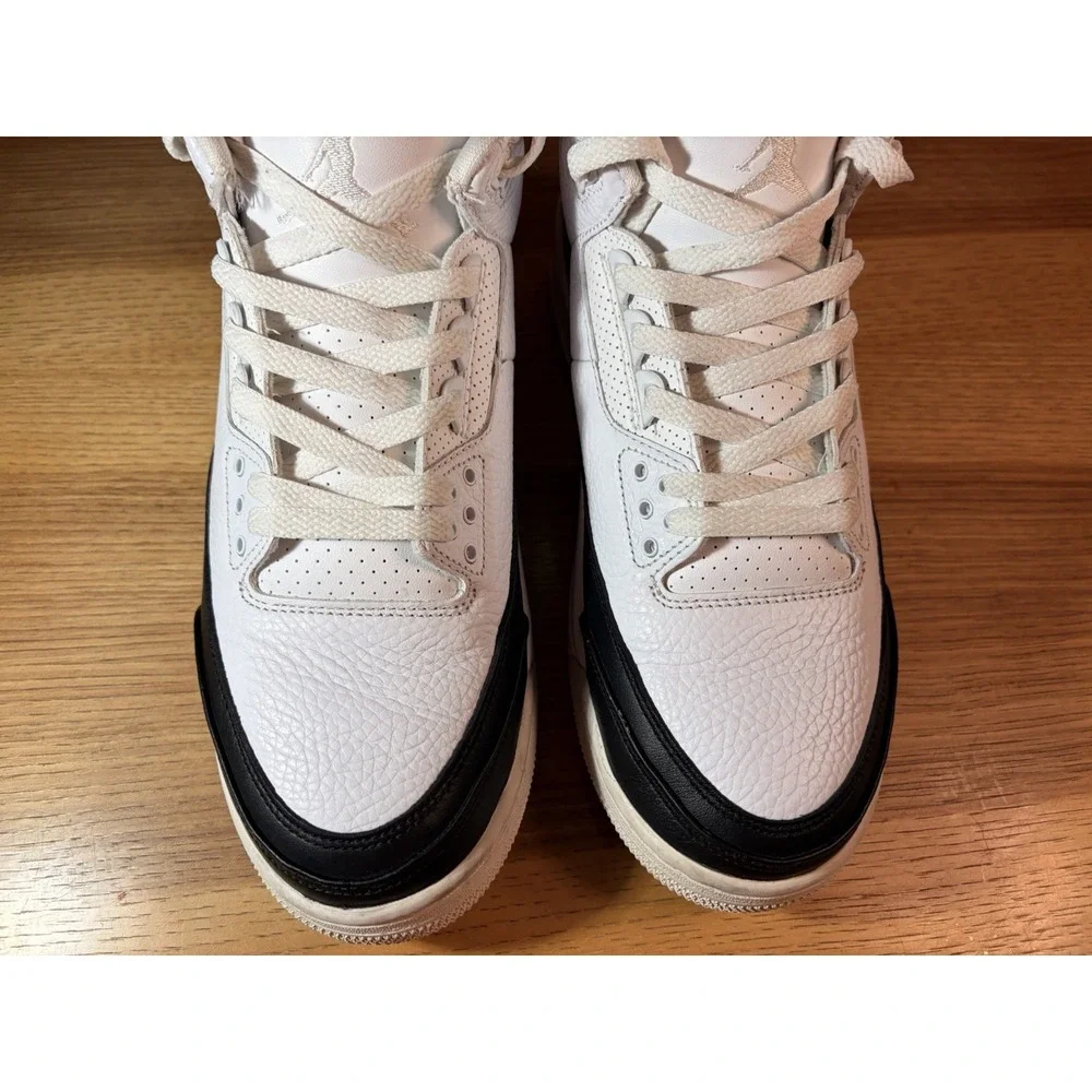 Size 10.5 - Jordan 3 Retro SP x Fragment Design Mid White DA3595-100 Pre-owned